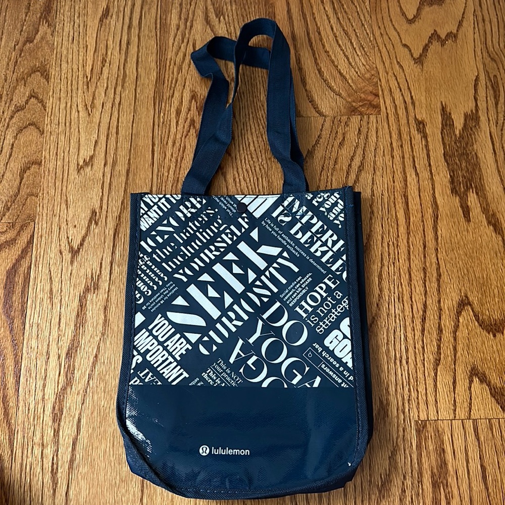 Lululemon Navy Namaste Small Reusable Tote - Picture 2 of 7